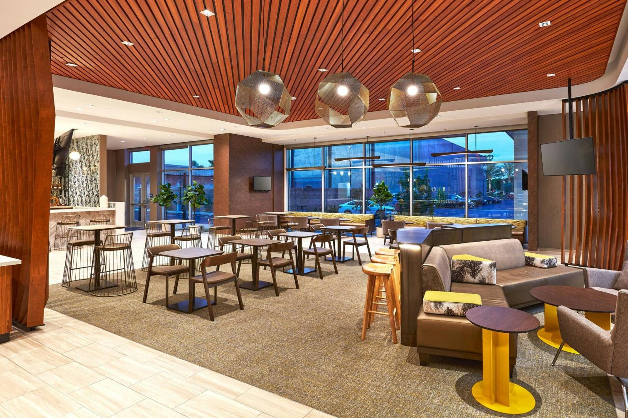 Springhill Suites By Marriott Los Angeles Дауни Экстерьер фото
